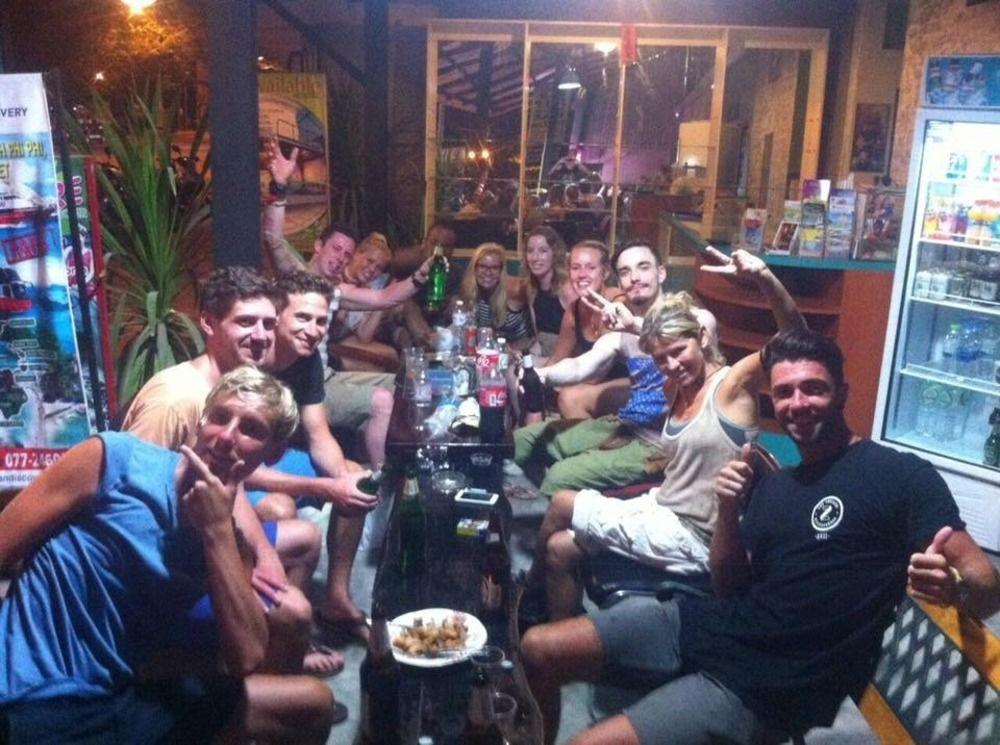 Bigboss Hostel Thongsala Exterior foto